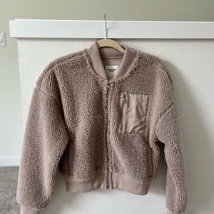 Abercrombie & Fitch Sherpa jacket